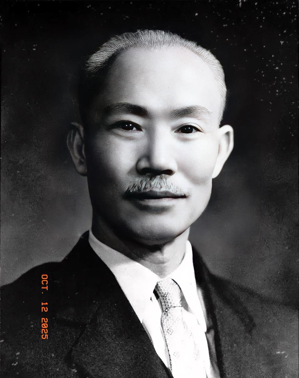 陈诚真是个谜

明明是蒋介石的心腹重臣

却冒险去救“叛将”吴石的妻子王碧奎，在
