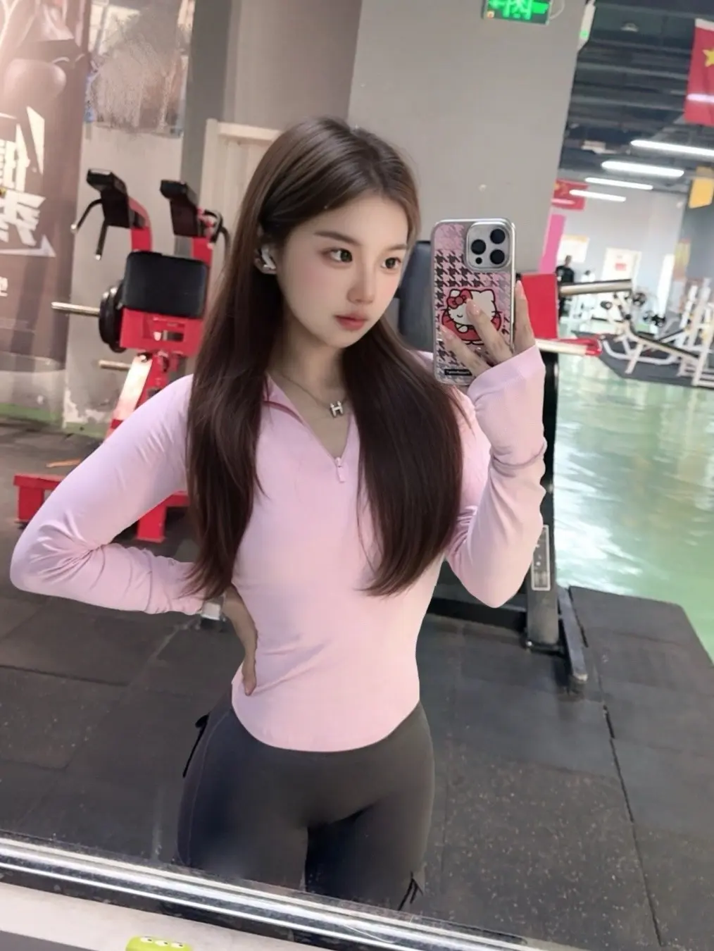 爱我恨我都要排队 请我吃饭和健身可以插队