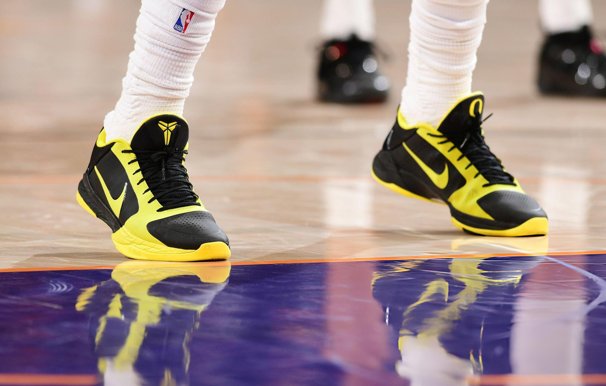 Dillon Brooks 今日上脚 Nike Kobe 5 Protro “O