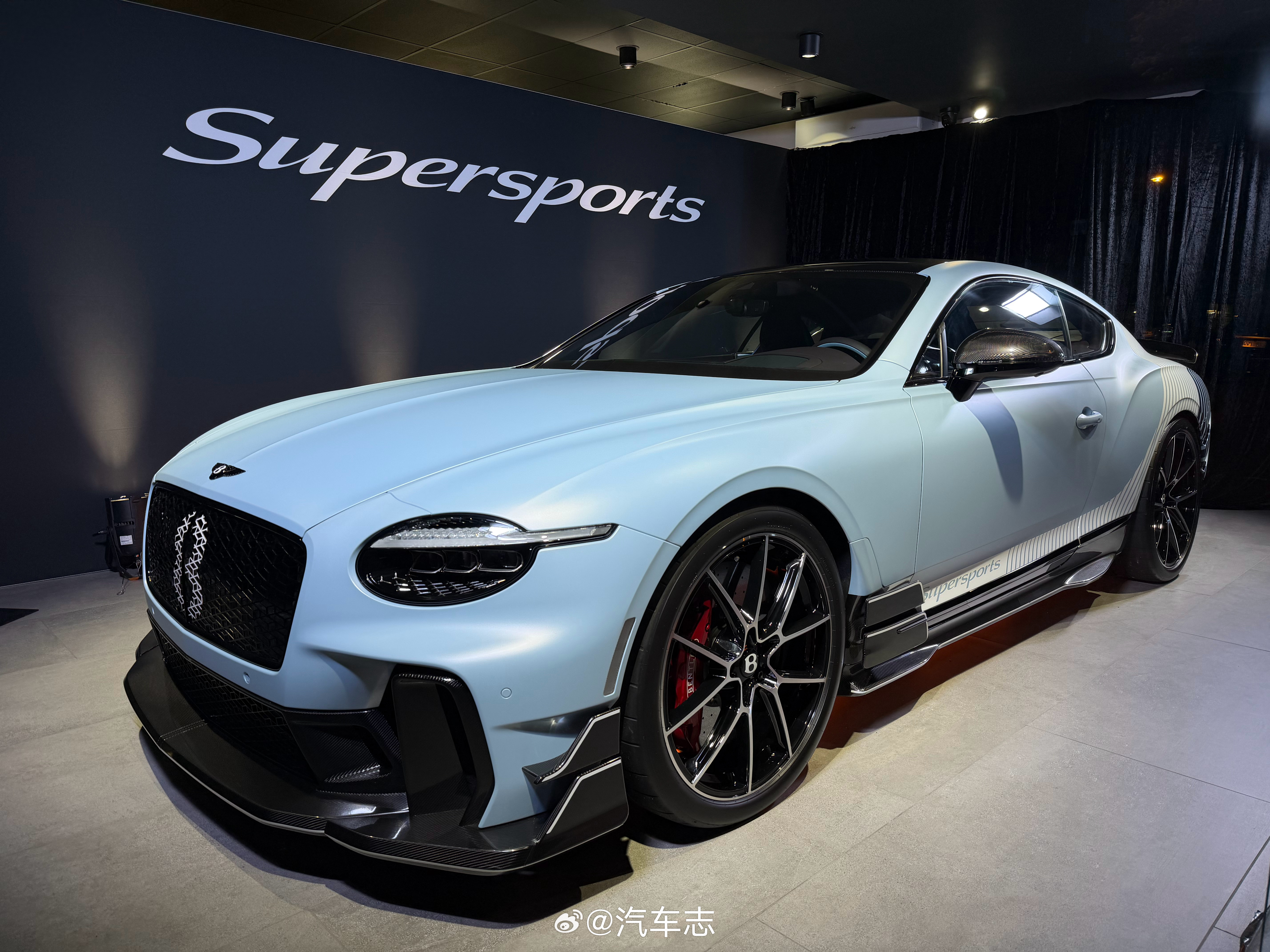 这样的宾利少见！纯后驱的暴力机器！！欧陆GT Supersports，颜值和包围