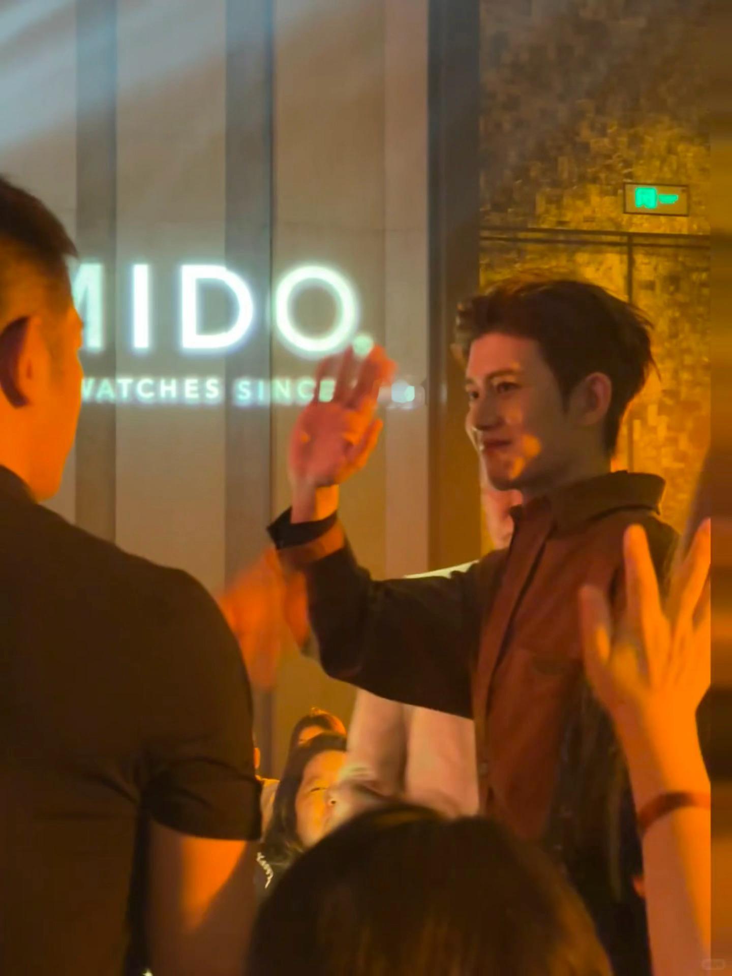 live图也是很权威任嘉伦 ·任苒时光