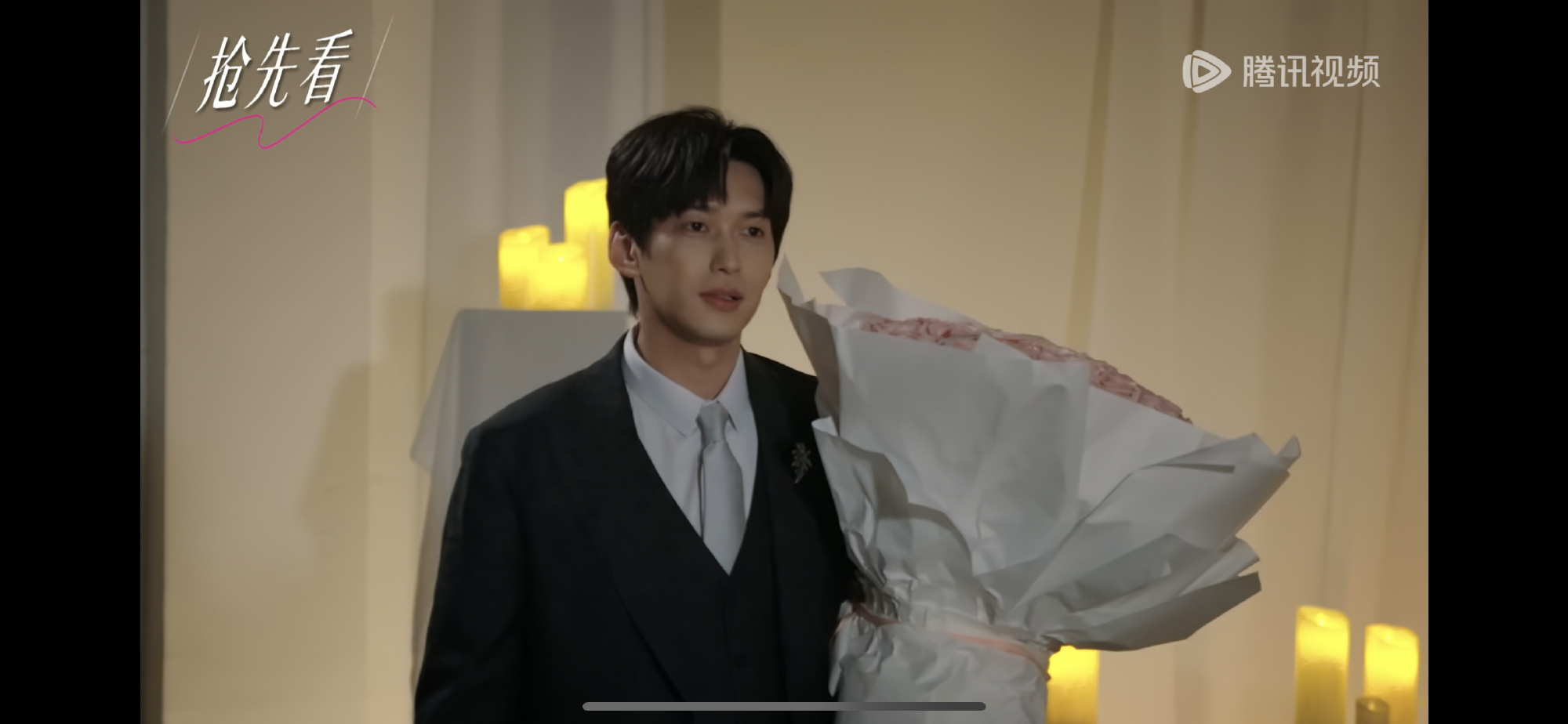 柳周比偶像剧还甜半熟恋人 周佑凌送柳柳99朵玫瑰🌹这画面简直是偶像剧 