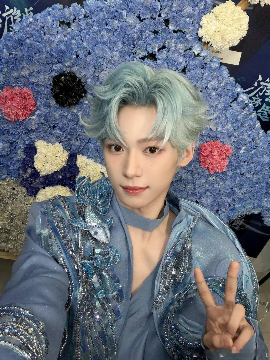 向全世界安利我担人鱼王子梓渝💙💙💙 