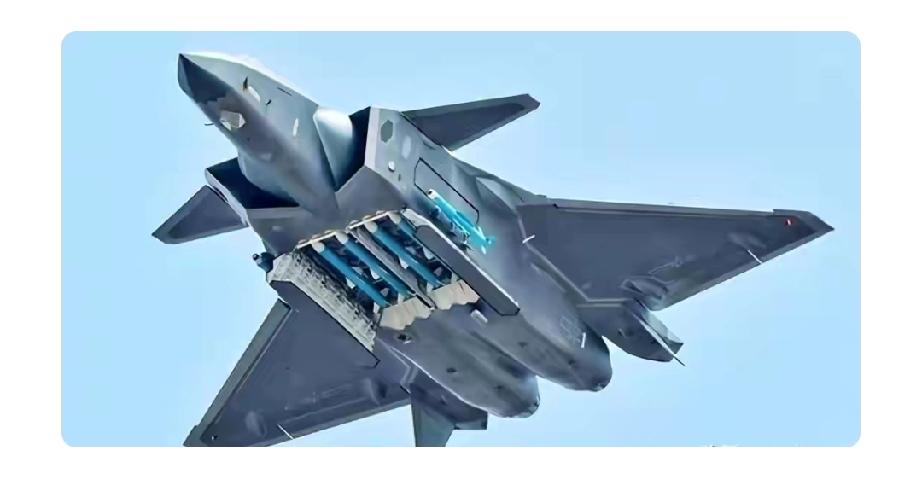 美媒爆料埃及正和中国秘密谈引进歼 - 20，单价 1 亿美金，美国急了，又是警告