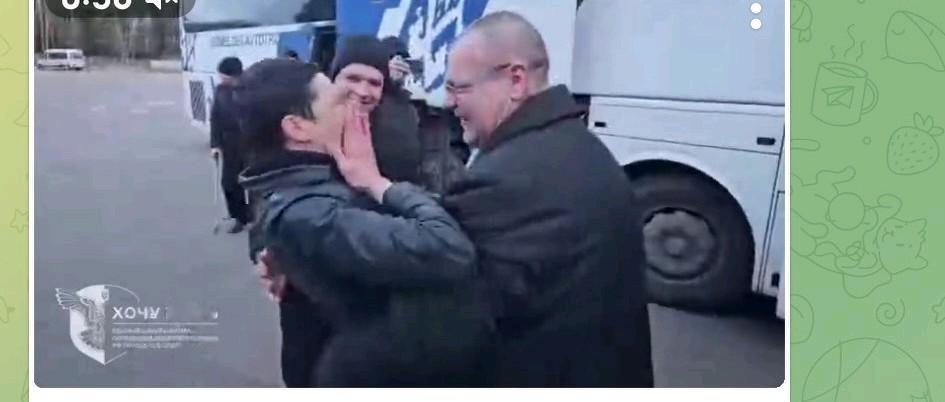 卢卡申科赦免123名涉间谍、恐怖主义及极端主义罪名的外国公民
 
据“第一通讯社