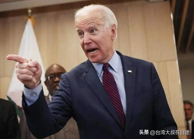 美国就业数据"大跳水"91万！白宫急甩锅拜登：经济政策是场灾难
 
"就业大跳水