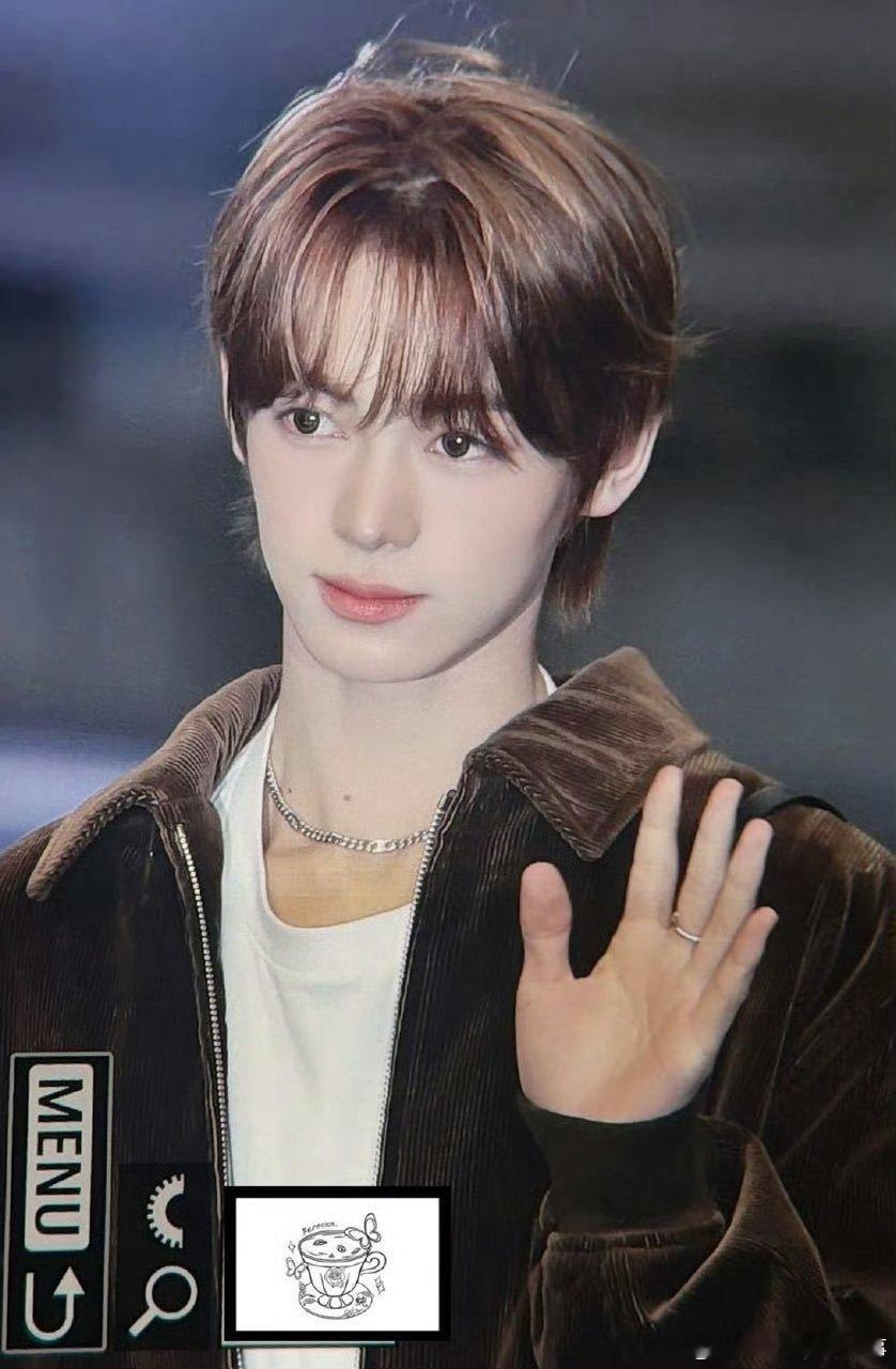 韩振演唱会河南话烫嘴 笑不活了！韩振演唱会脱口河南话超烫嘴，改了好几遍普通话，萌