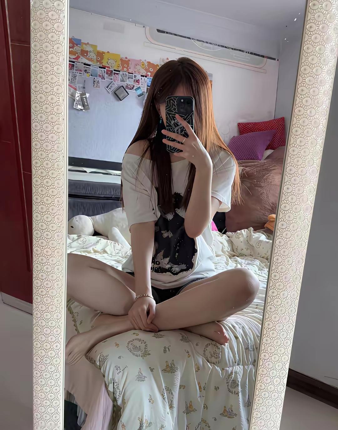 正局长：姓付
副局长：姓郑
处长：姓聂

 三位领导都在，该怎么称呼最好？
恭迎