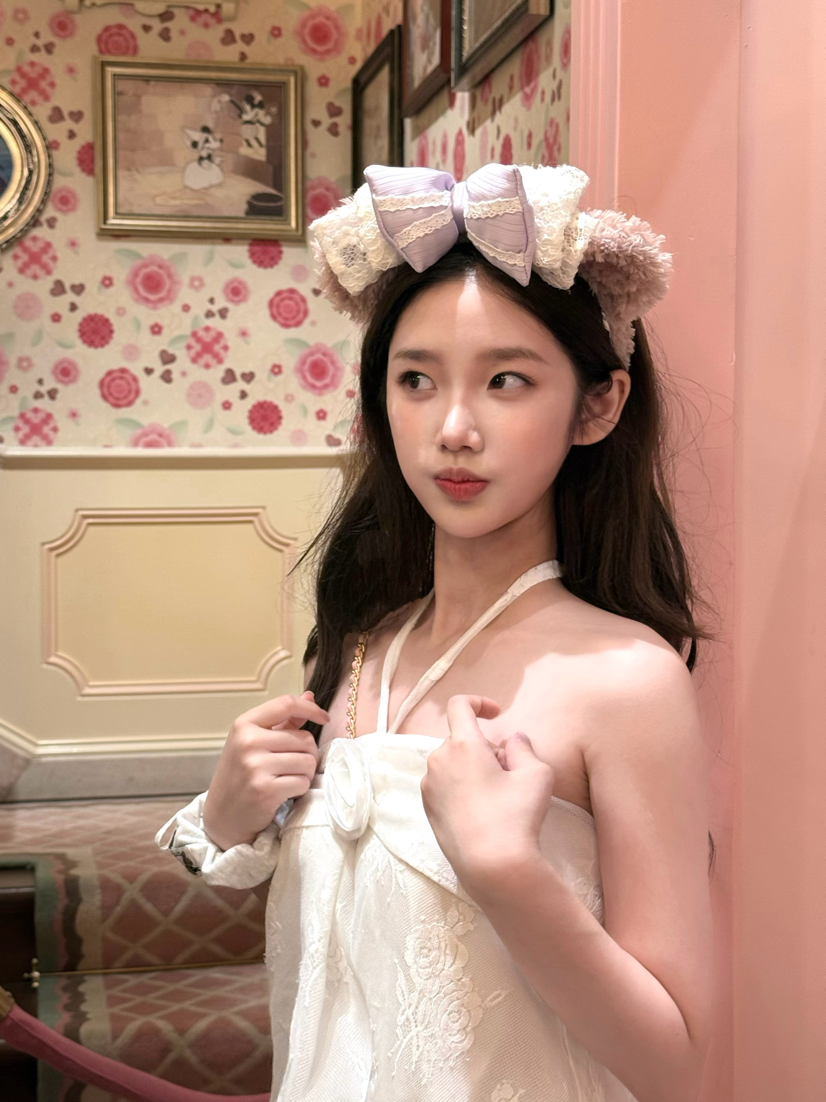 突然出现💒 ​​​
