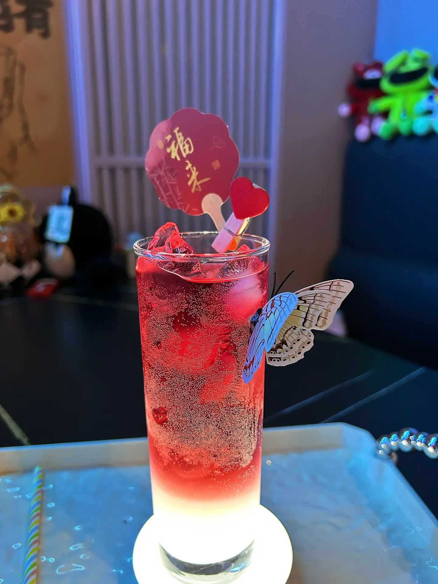 推荐一家好有氛围感的酒吧🍸。