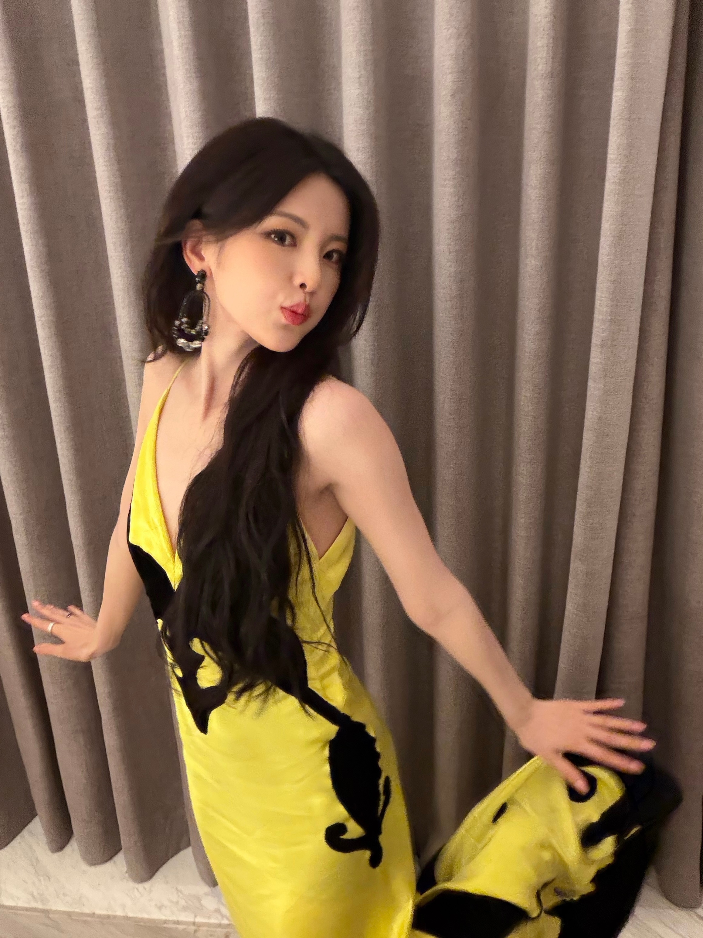 杨超越给杨超越的七夕星河情书  「村村芽芽的星河」营业中