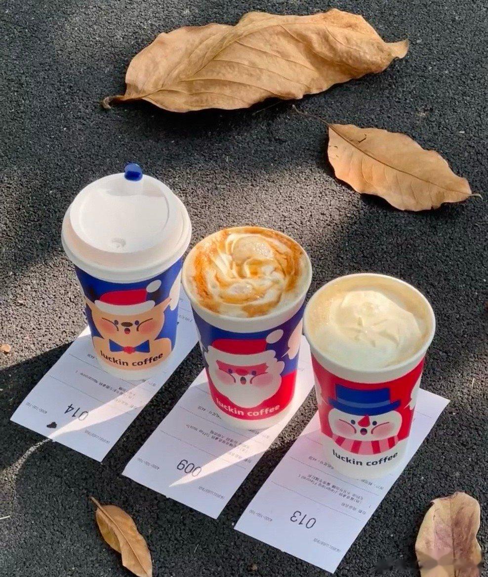 #瑞幸 泰假# 算了算了 瑞幸 老子心疼你 这就多点两杯就当支持你了#瑞幸状告泰