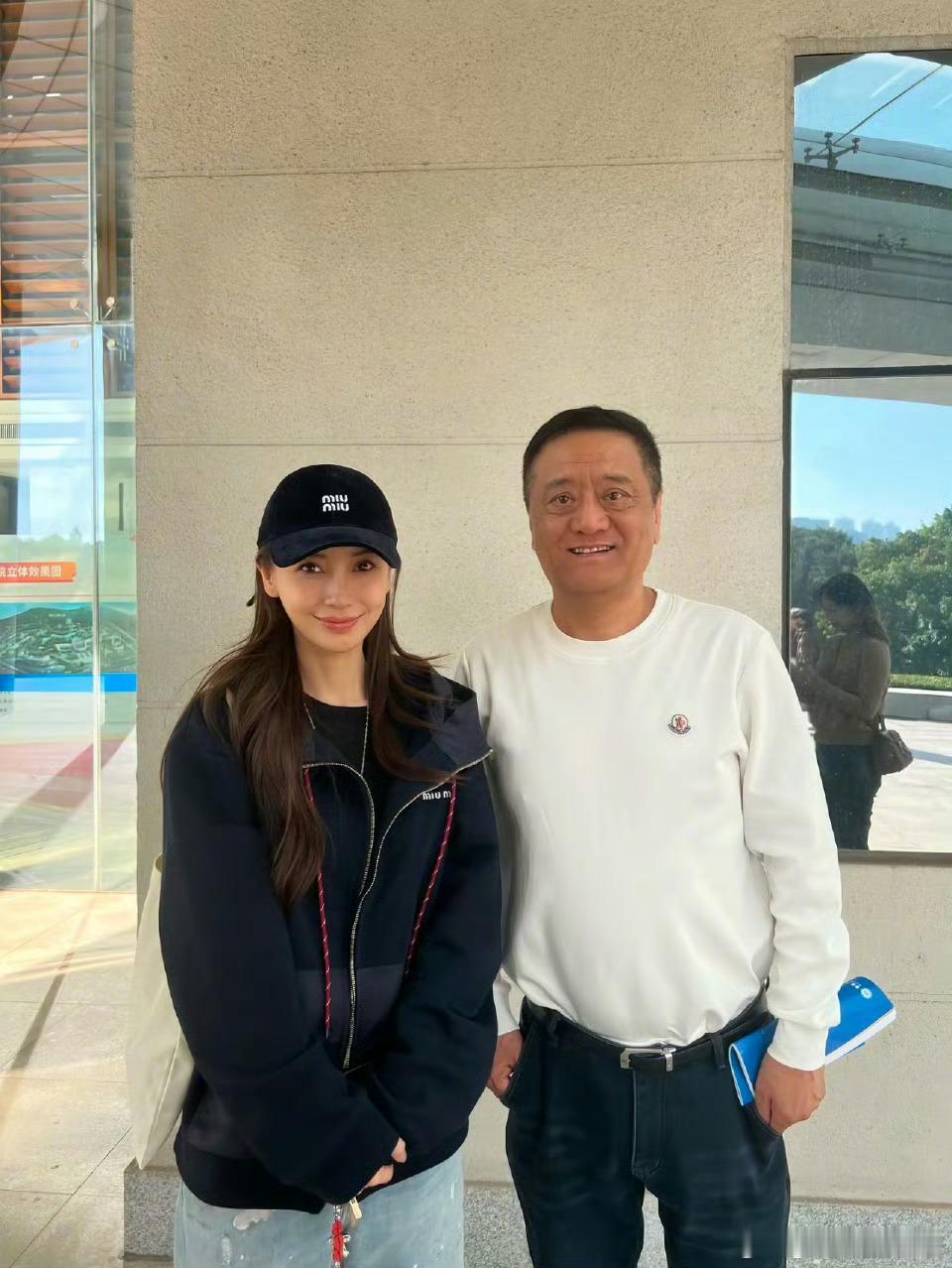 今日参加广电德艺培训班的艺人：Angelababy、关晓彤、陈飞宇、罗云熙、胡先