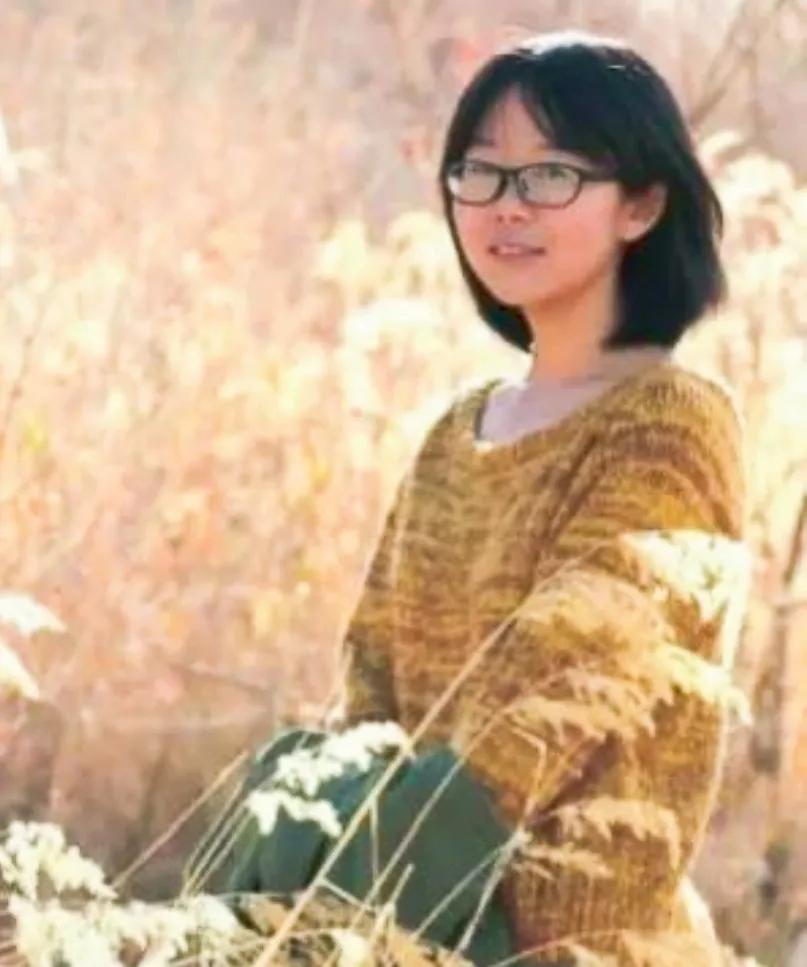 一口气看完《我的阿勒泰》，才终于明白生活的真谛。

家境贫寒，16岁高中没毕业就