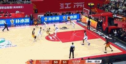 大心脏罚球准绝杀！庞峥麟9中4拿到18分3板6助3断 罚球12中10cba