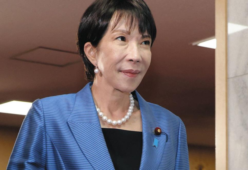 上台第二天，高市早苗就向特朗普表忠心，中国不买的东西，日本出钱买！

高市早苗 