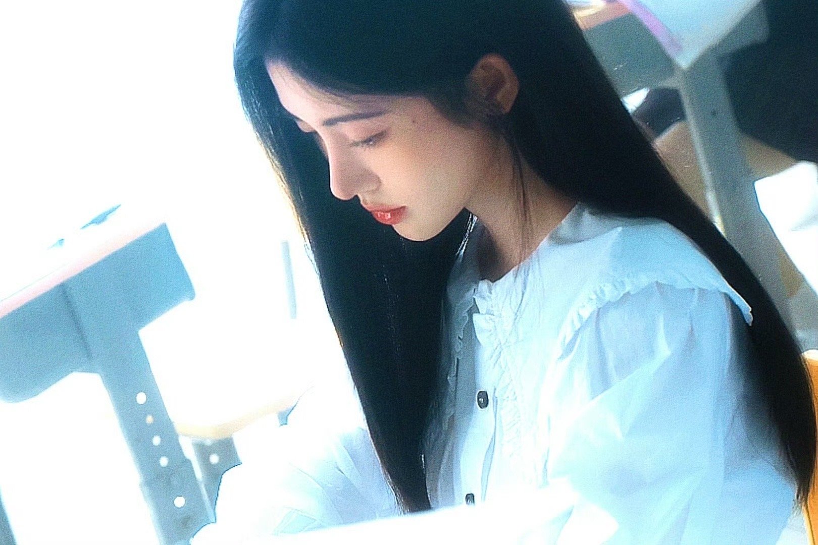 鞠婧祎学姐造型vlog截图，你被美到了吗？ ​​​