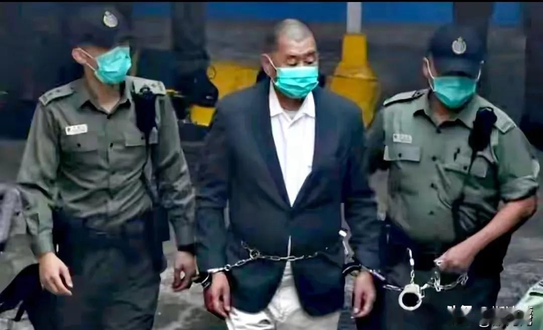 太可恶了，这种民族败类必须让他把牢底坐穿！