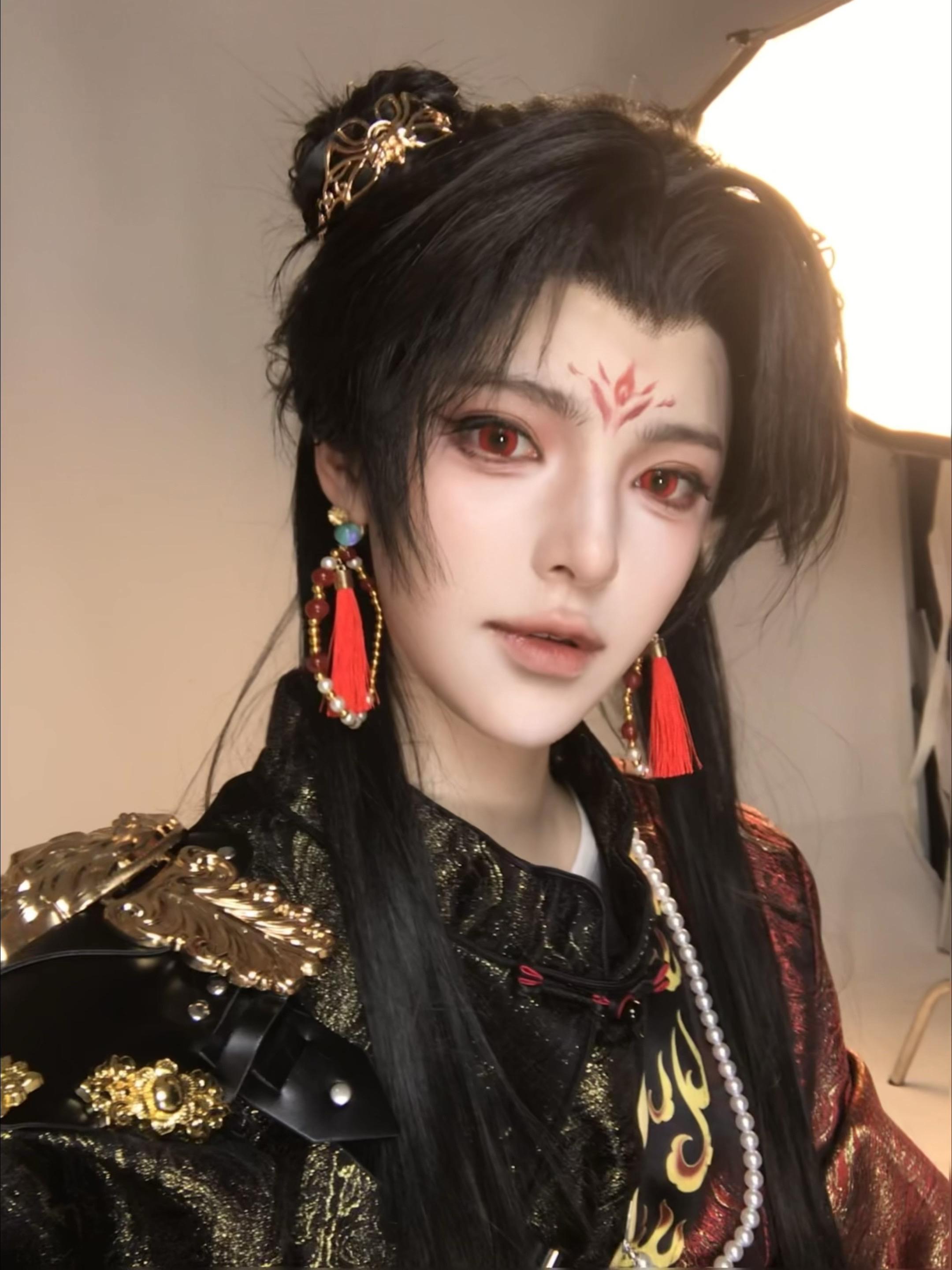 他本是一世无双 太子位沉檀凝香