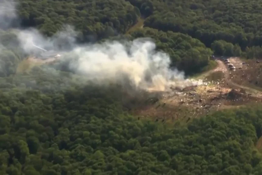 美军工厂爆炸，19人失踪