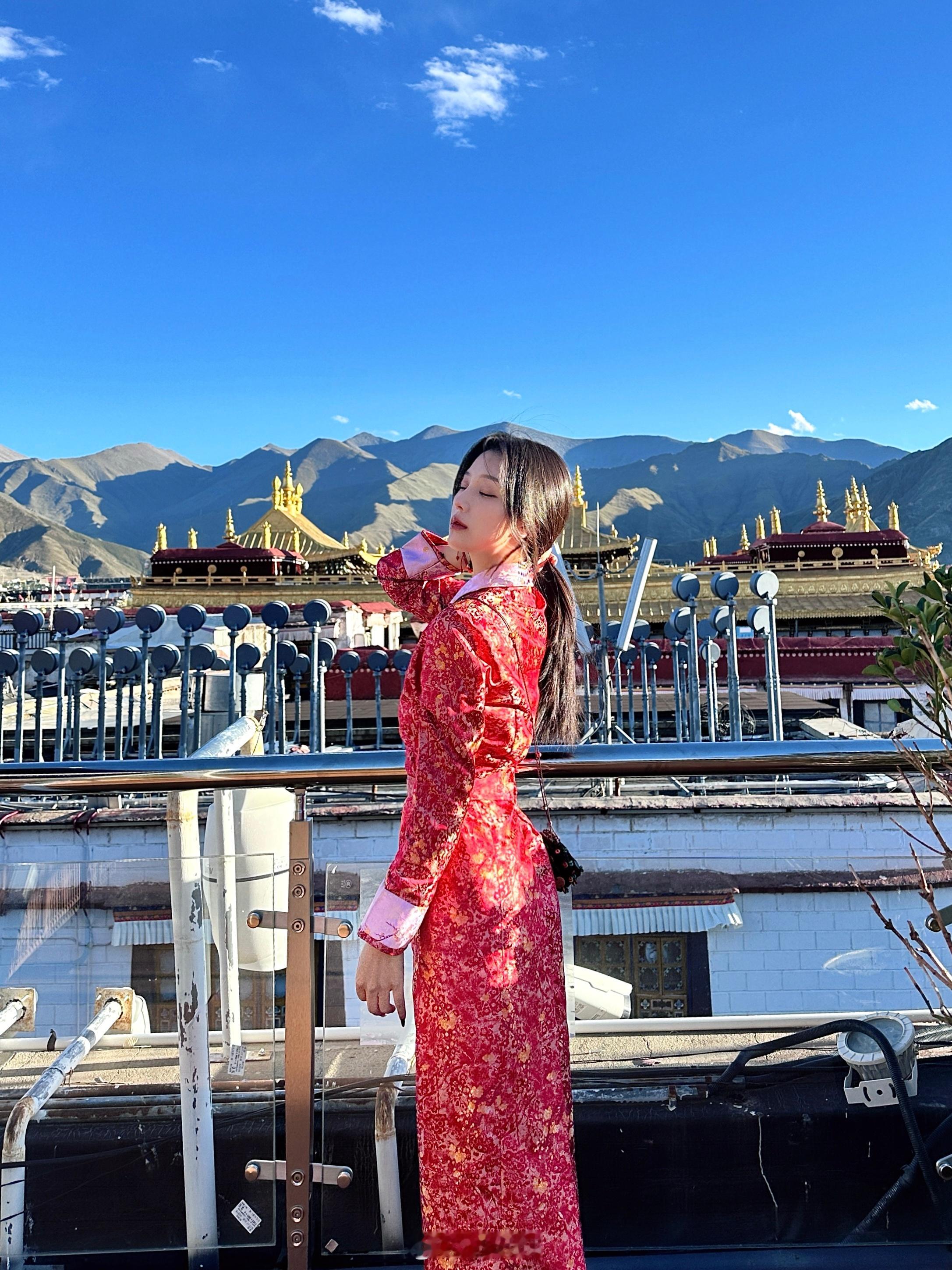 月渐圆 事如愿 ​​​