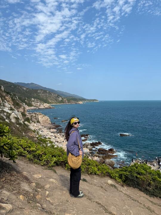 山野的风有它该去的地方.