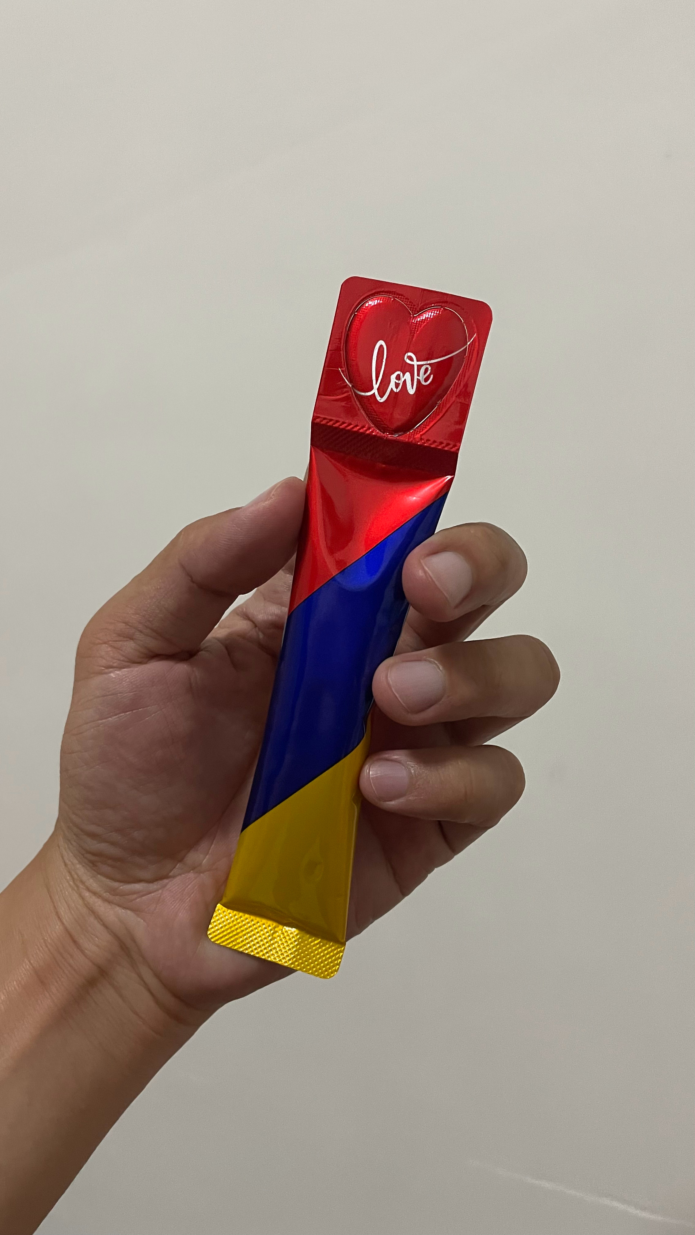 爱Ta，保护Ta，那就给Ta来一支感冒灵颗粒 ​​​