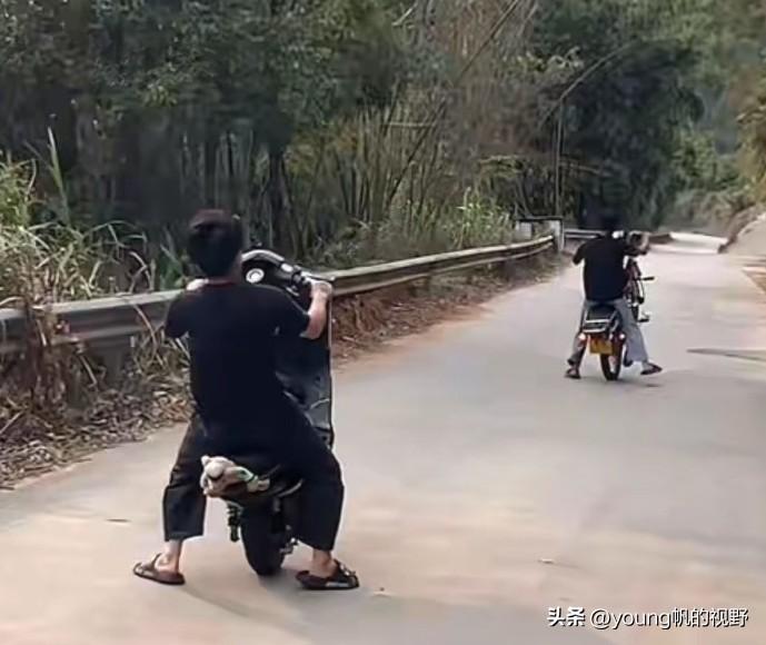 说起鬼火少年，不少人的印象中可能都会想起广西的黄毛少年，驾驶着电单车或摩托车，一
