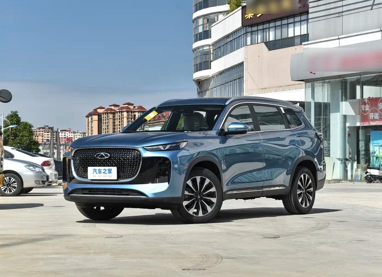 2025款瑞虎8 PLUS：家用场景下的均衡与现实

2025款瑞虎8 PLUS