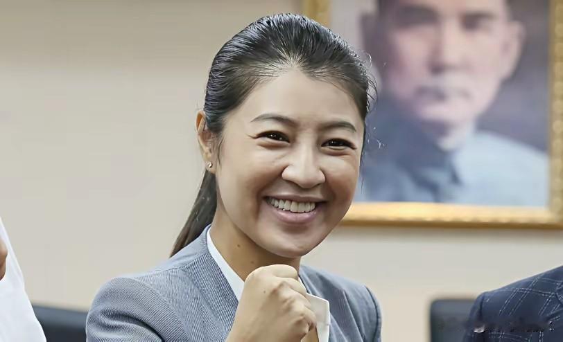 力挺郑丽文的是许淑华

国民党南投县县长许淑华，最近干了件挺实在的事。她在南投办