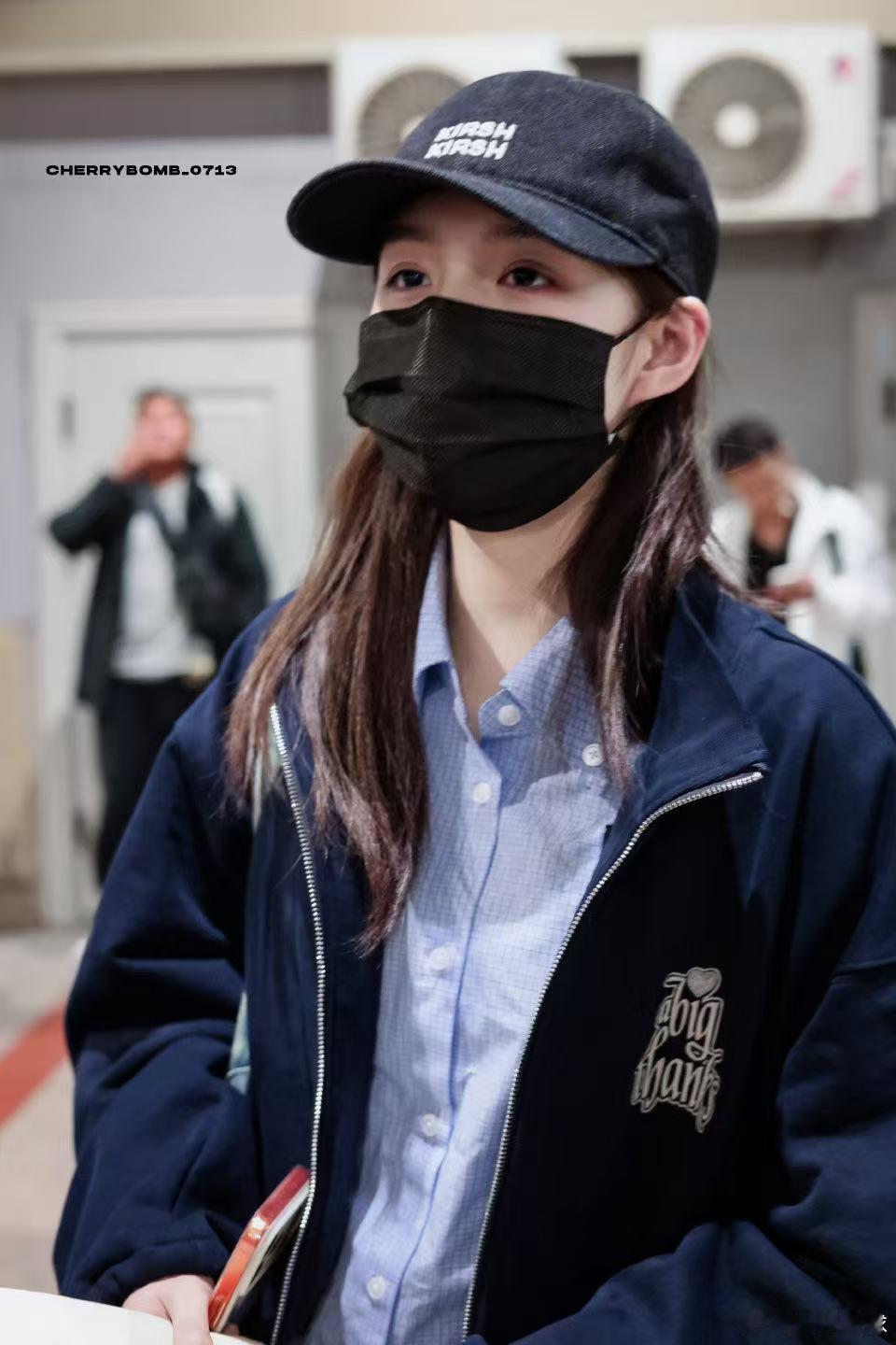 艾米算姐姐没用艾米说算姐姐没用好可爱！艾米说算姐姐没用