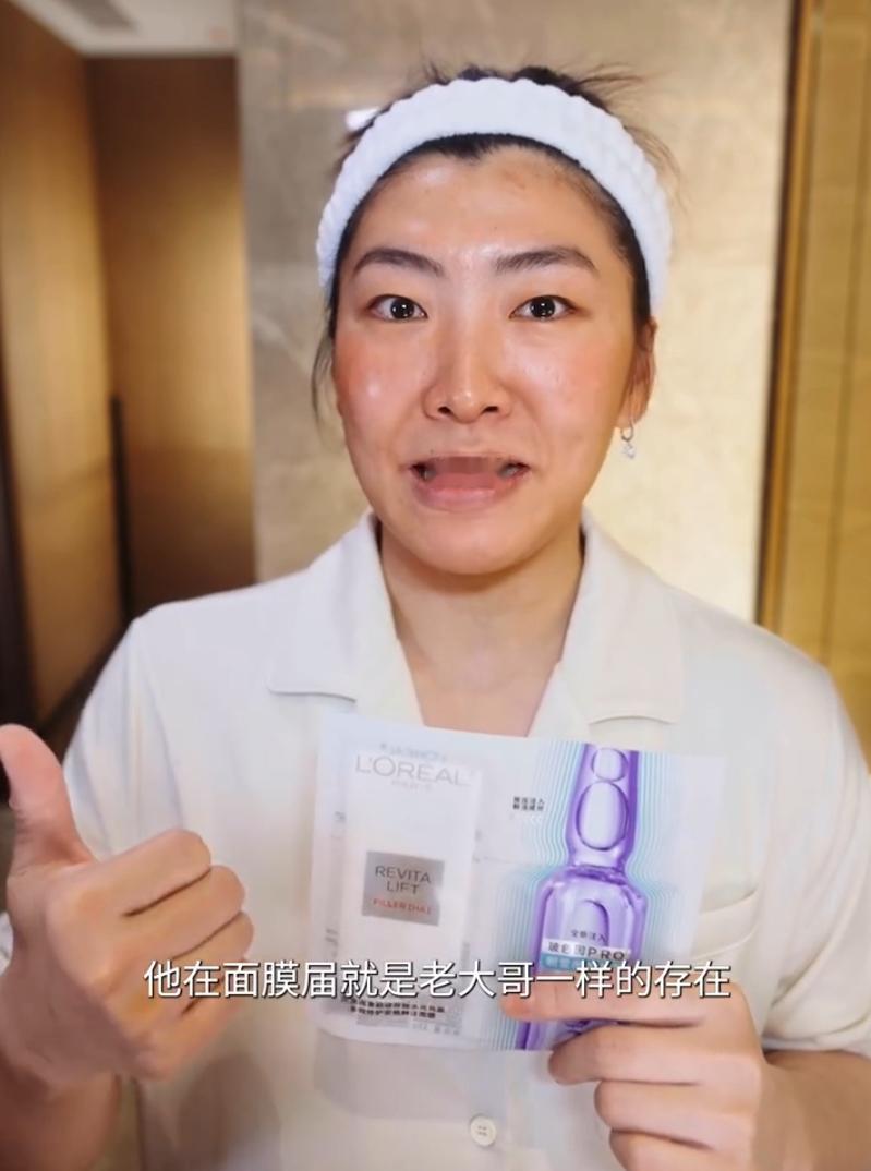 徐梦桃能在自己参加的第5届冬奥会上再次夺金，当然是靠着背后无数个日夜的努力。这不