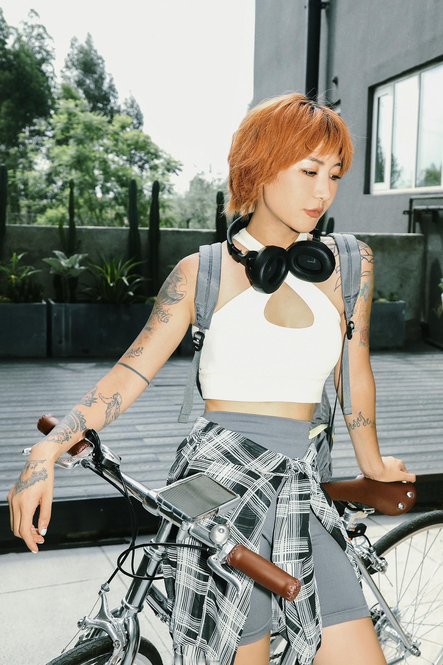 车越骑越溜 皮越晒越黑凹个赵型 野性生长✌🏻户外人的ootd 主打一个舒适！夏