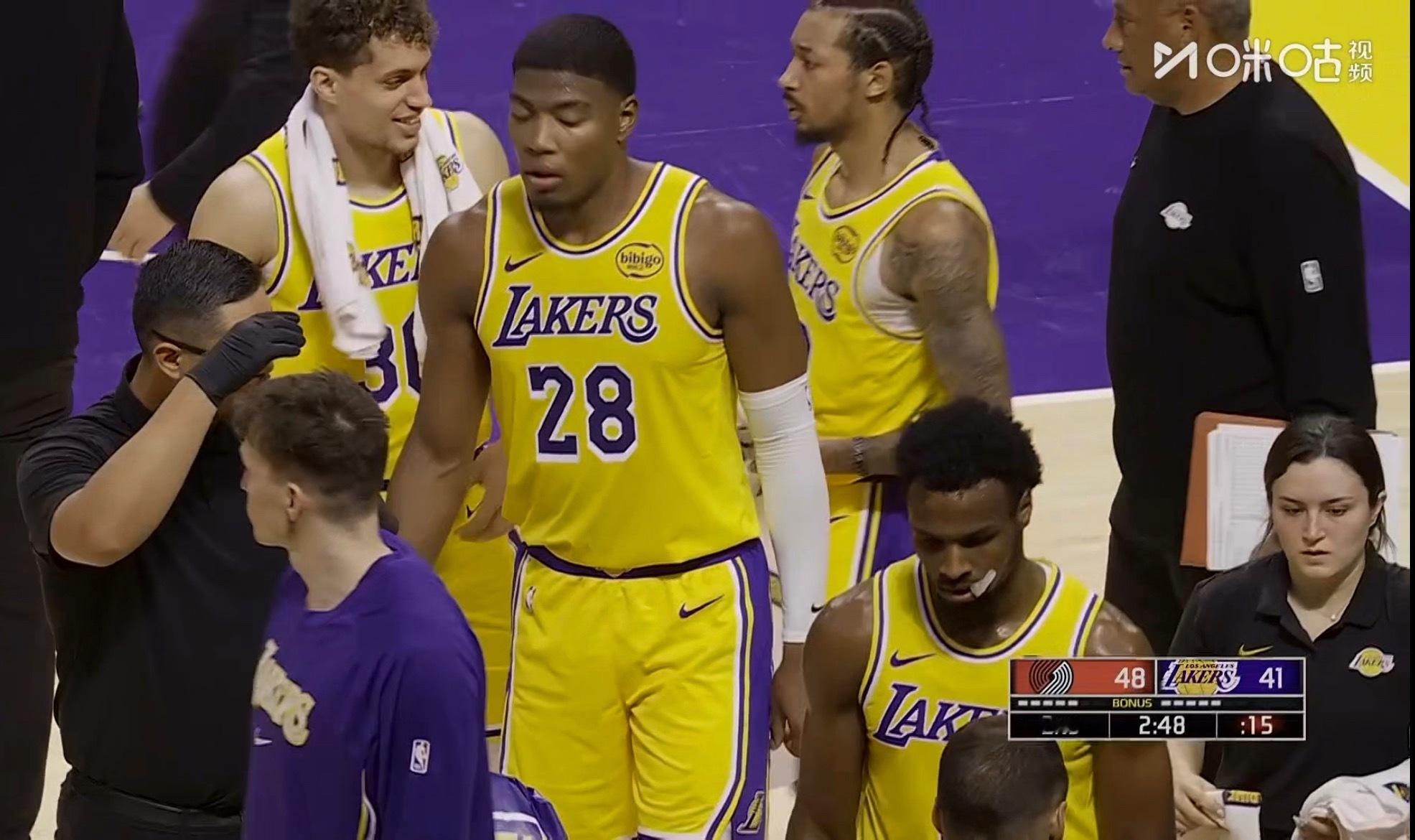 咋办呐，下半场肯定没体力了。[捂嘴哭] ​​​