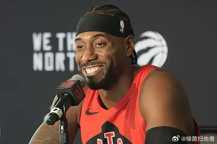 这家伙能打就是战神啊！猛龙在东部绝对有一席之地，今天打卫冕冠军尼克斯，第三节比分
