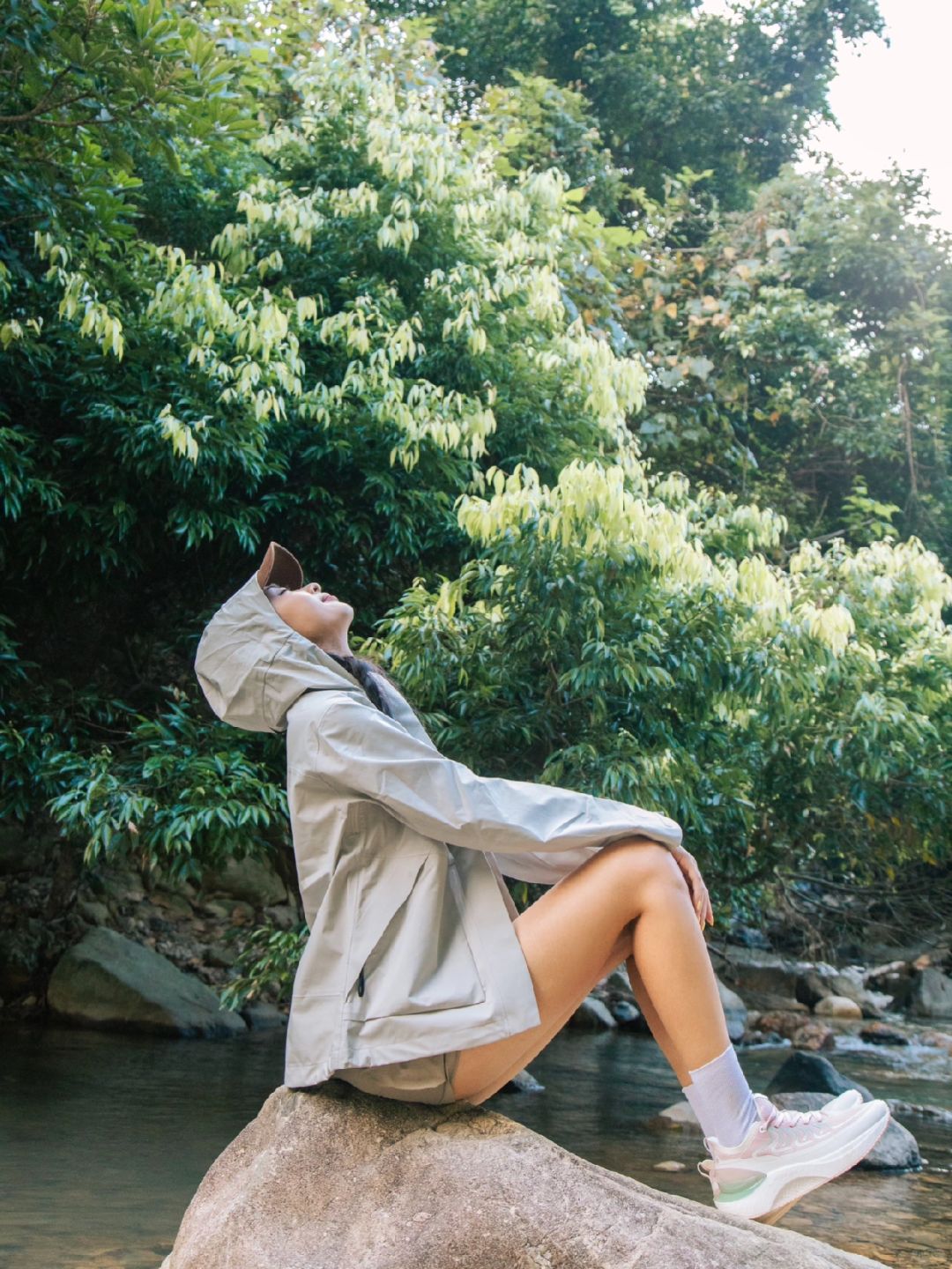 我都不敢想，穿这双👟大家爬山得有多快乐