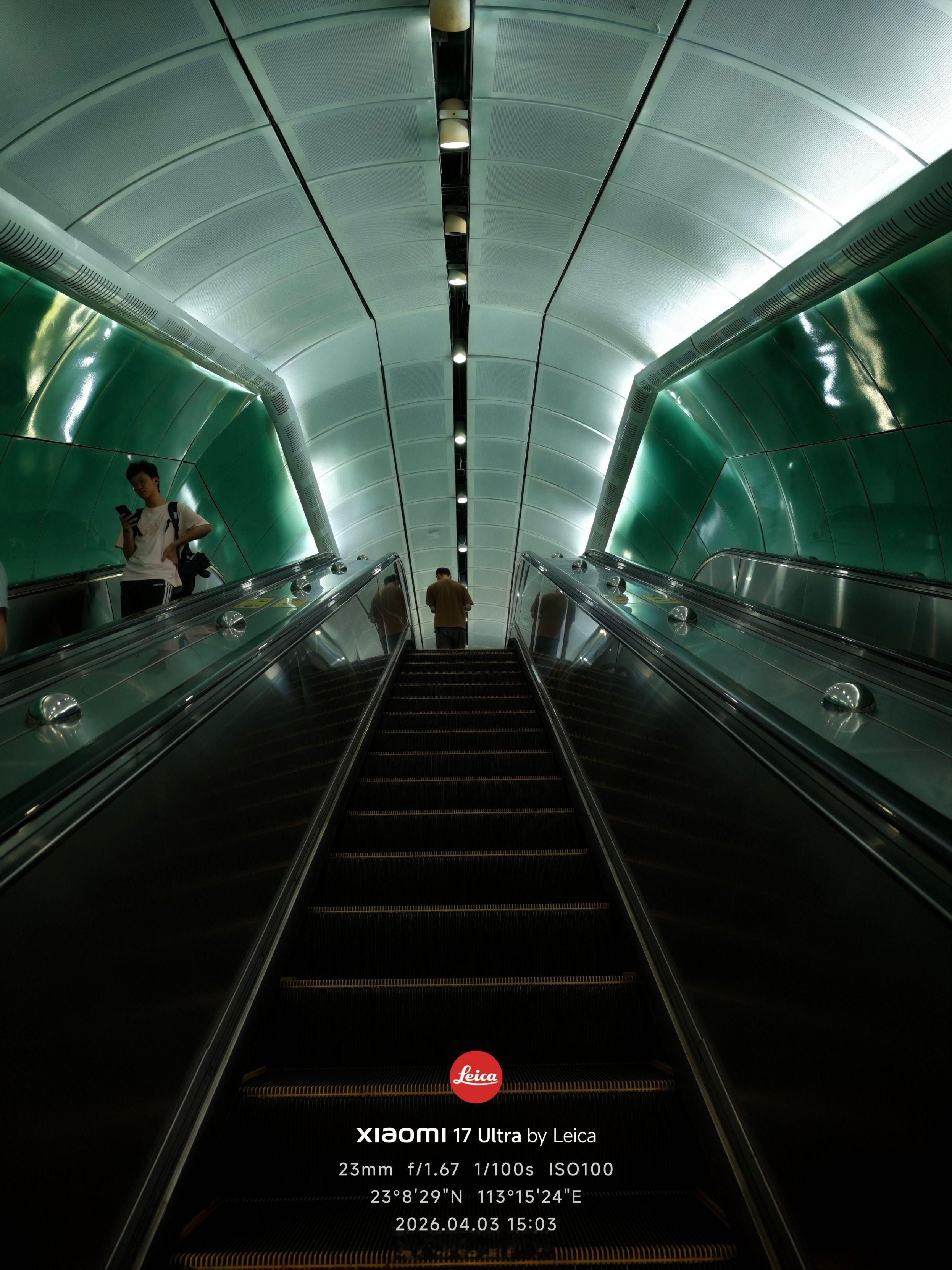 今晚看到某几家Ultra暂停研发了也看到了全新理想L8信息公布蔚来ES9也正式发