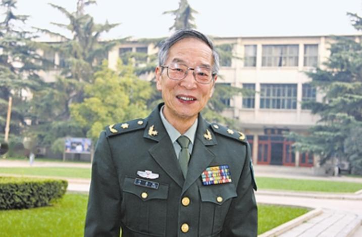 痛别北斗功臣许其凤！毕生深耕导航领域，默默筑牢中国国防底气
 
许其凤（1936