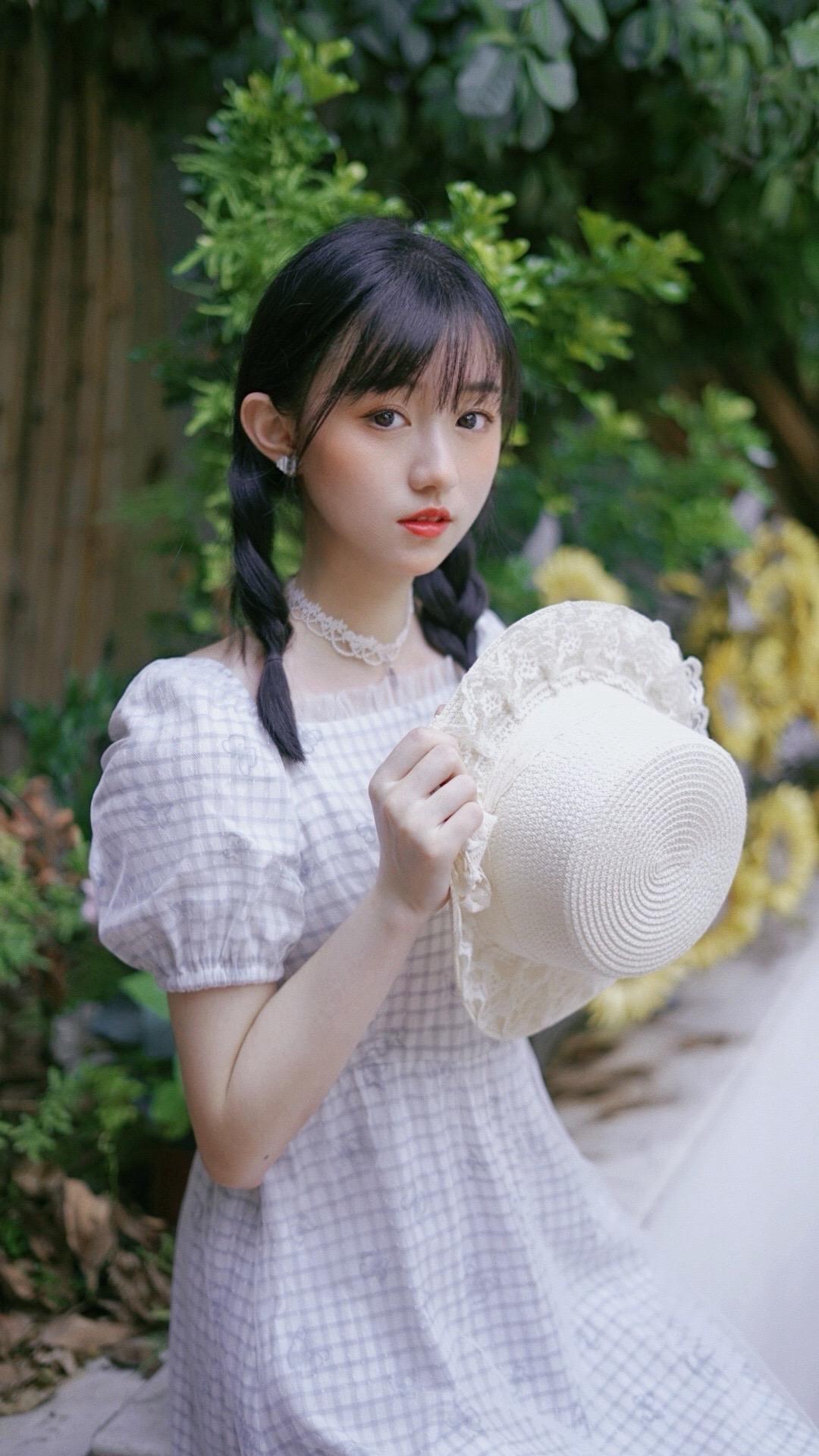 原来2021年已经是5年前了，那年开始频繁地在发视频和照片，分享自己的...