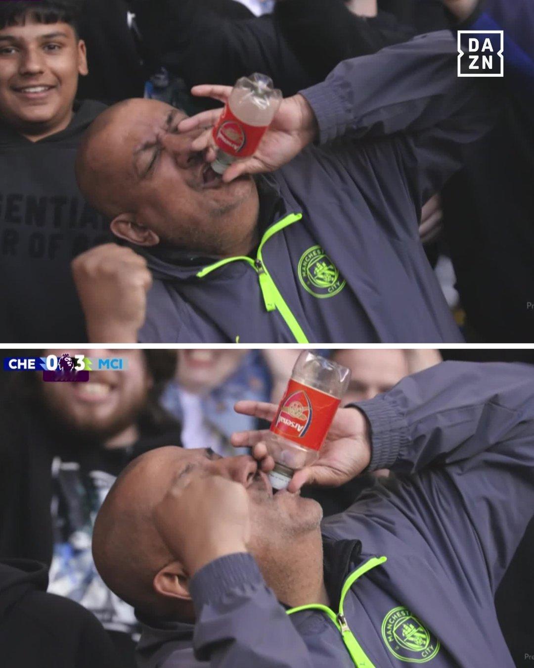 因为这段视频，这名曼城球迷火了！

周日在曼城战胜切尔西的比赛现场，这名曼城球迷