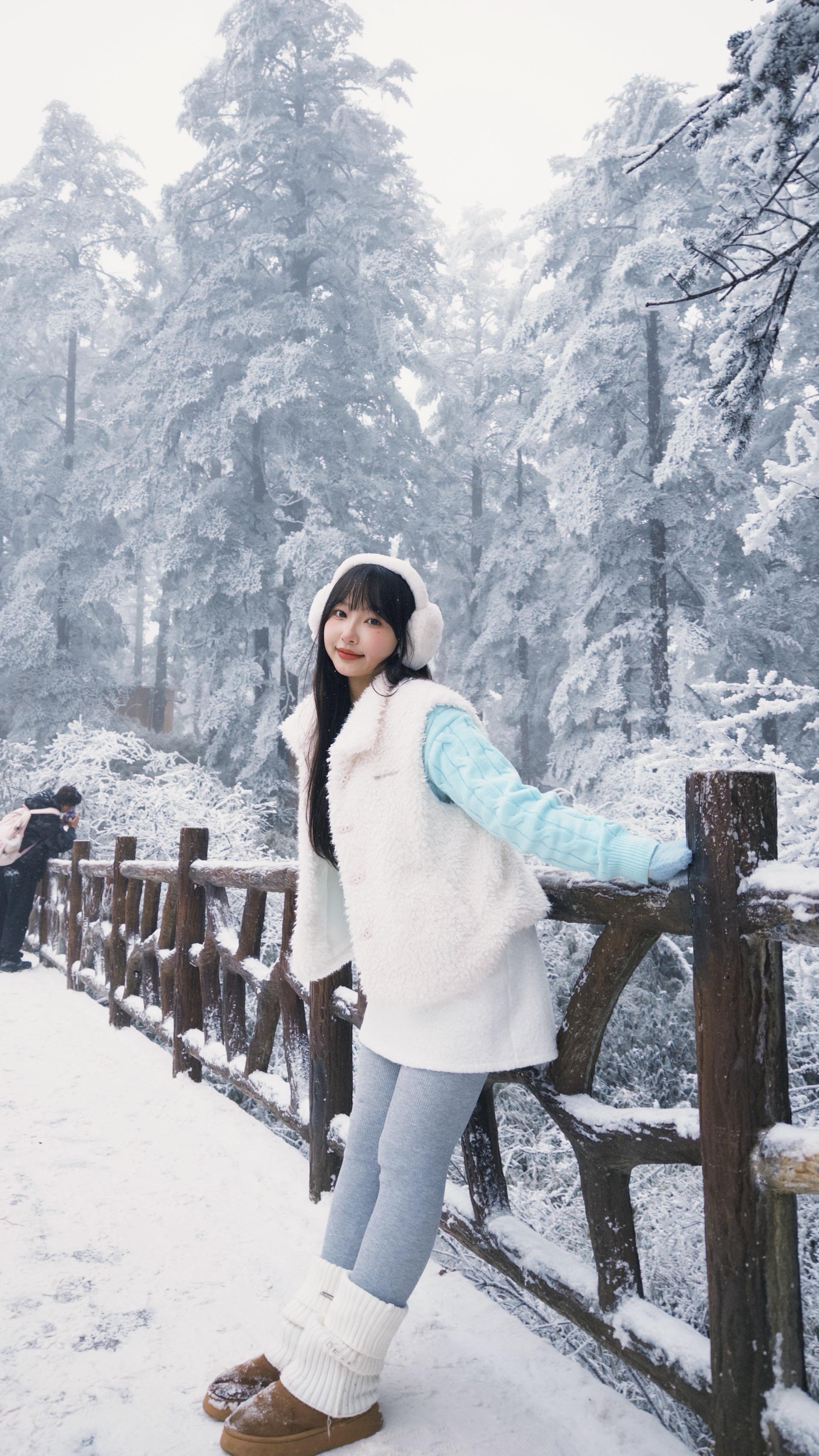 当雪花邂逅大地 冬天的冷才有了意义