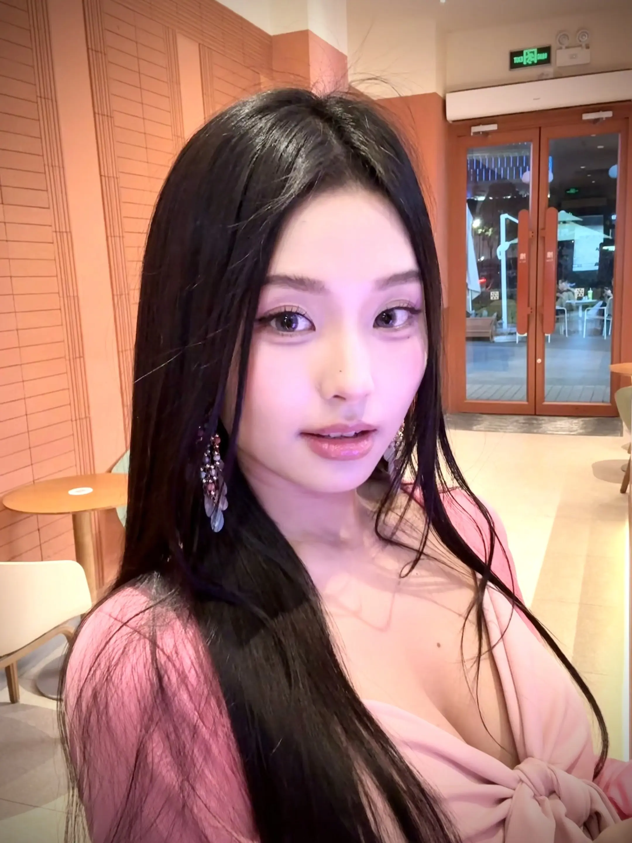 有没有人爱我已经不重要了 没人害我就行了