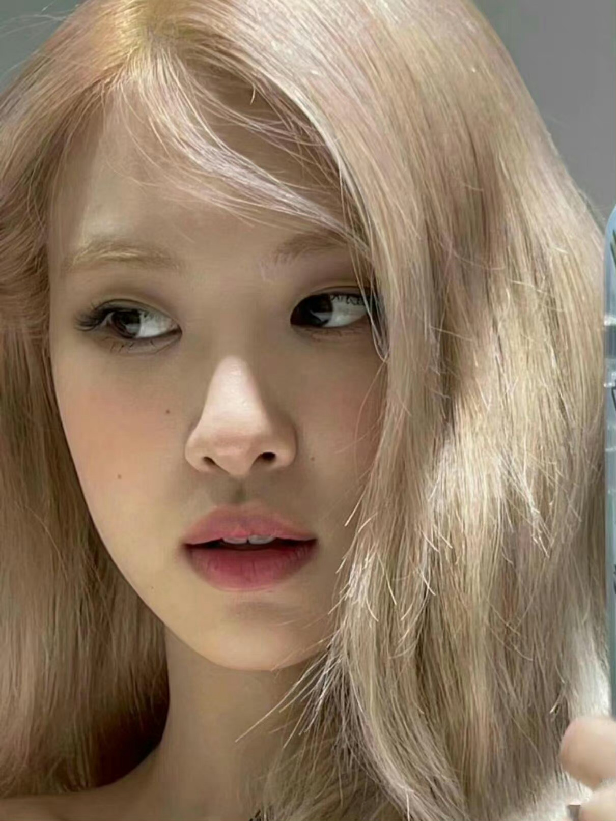 blackpink 成员朴彩英面部折叠度比起门面金智秀也毫不逊色 ​​​