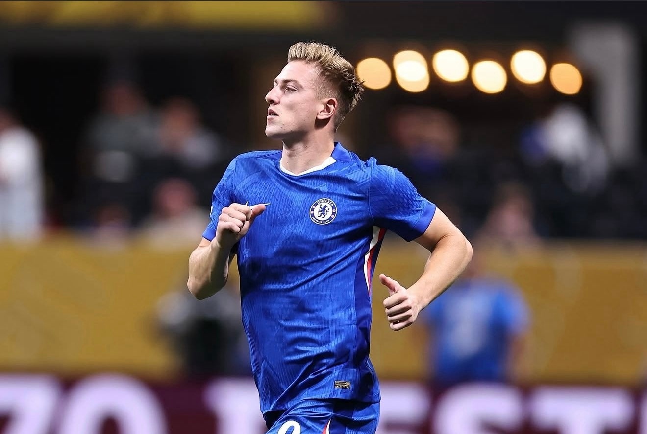 据据GIVEMESPORT记者Ben Jacobs了解，纽卡斯尔联已将切尔西前锋