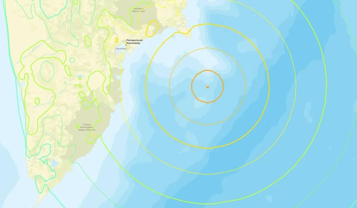 突发：地震升级至8级。 8 -现为有记录以来第六强地震

美国有线电视新闻网 (