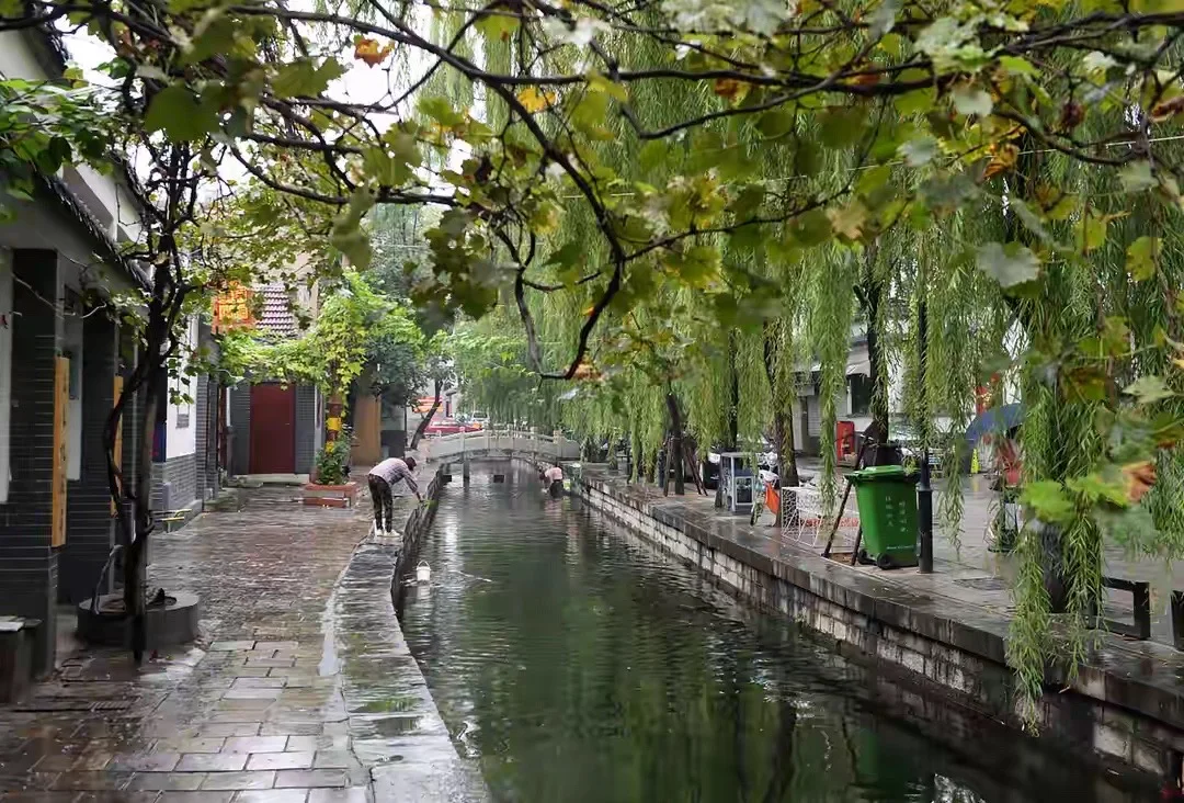 很多人意识中的“我很在乎关系”，实际是在被关系慢慢榨干 你以为自己重感...