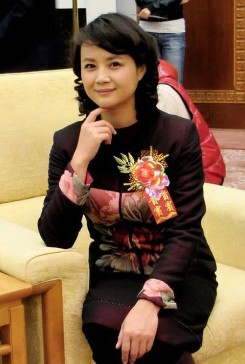 她，江南美女，温婉可人，从年轻一直漂亮到现在，颜值在线，演技在线，知道她是谁吗？