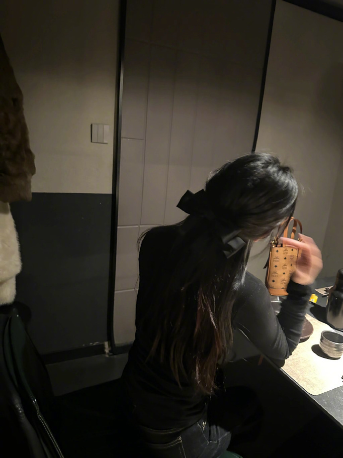 [2025]“把钱财看重一点 人情味看淡一点 因为这个社会不缺人情味 但你缺钱”