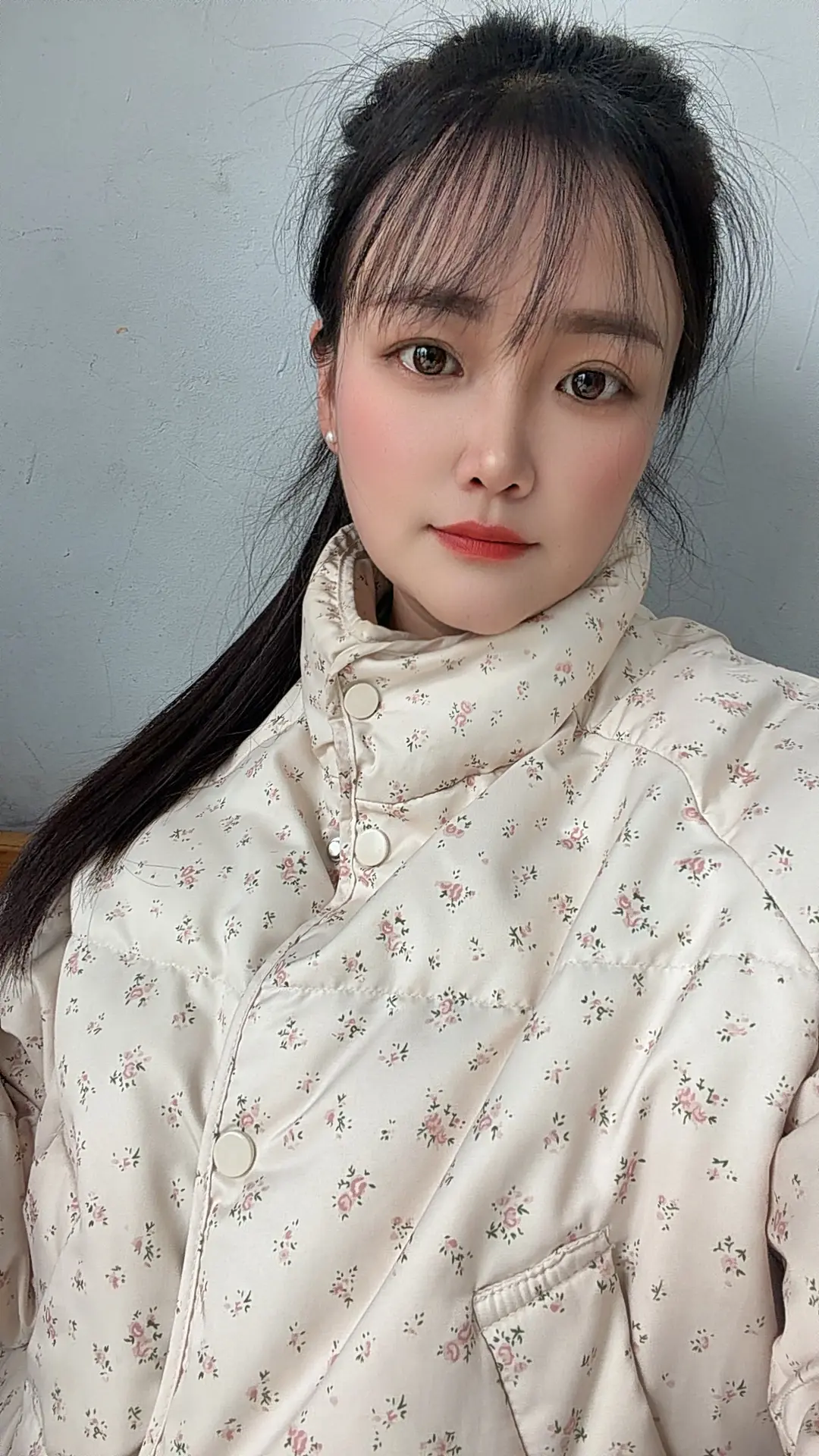 一路走来，经历教会我：谁都靠不住，只有自己最可靠。 跌过跟头，受过委屈...