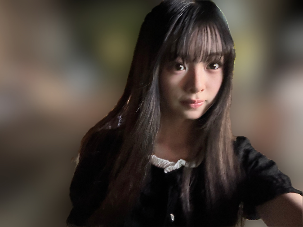 稲熊ひな「桃ちゃんの綺麗な指　骨格から美しいんだよね( •︠-•︡ )　先輩とも